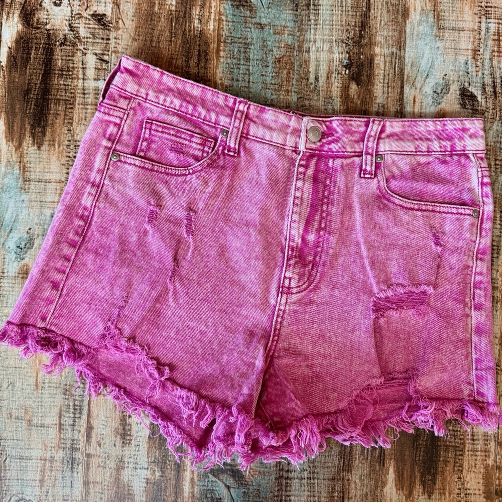 Women’s “Celebrity Pink” High-waisted Jean Shorts | #B8 - Picture 2 of 12
